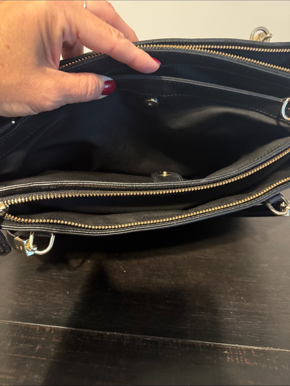 Coach Black Pebbled Leather Tote with Gold Hardware - Picture 5 of 8